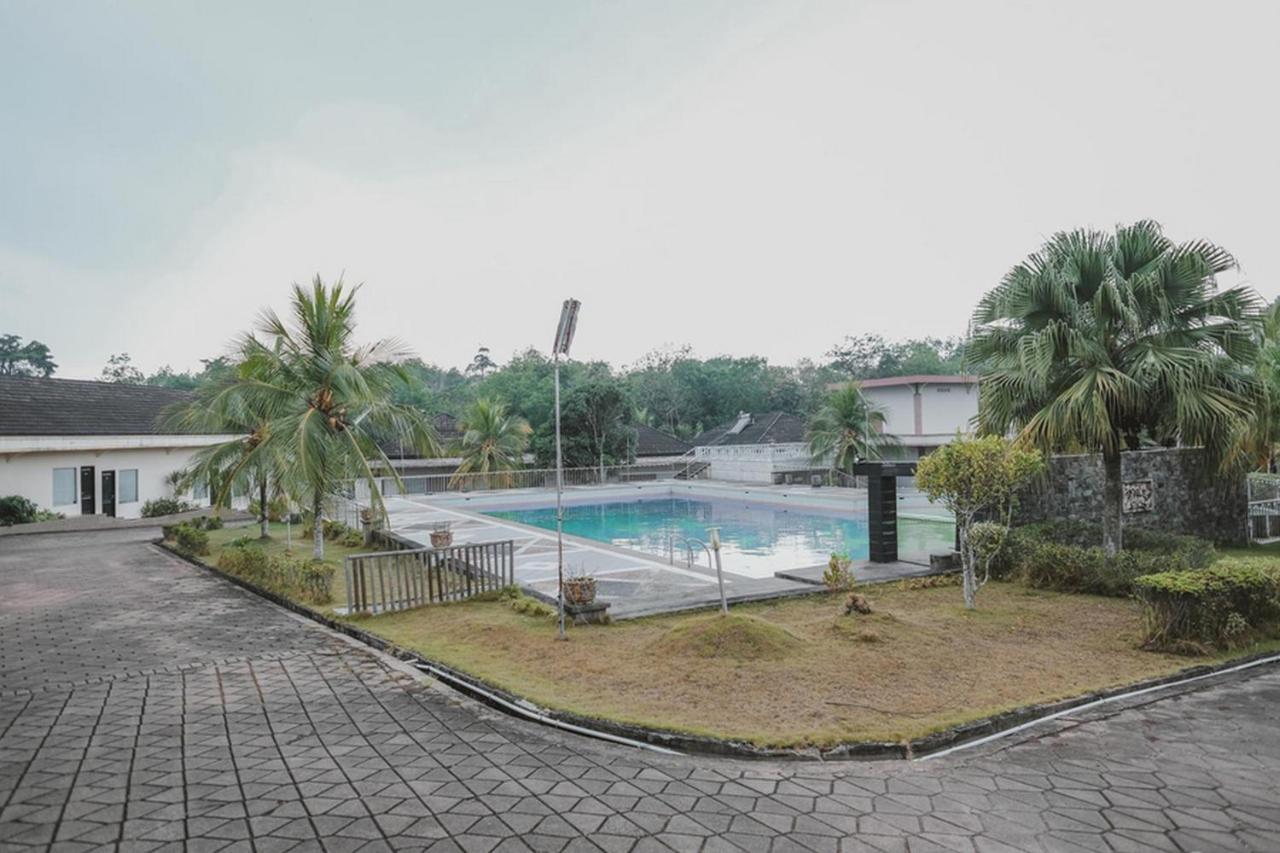 Reddoorz Premium @ Jalan Pal 10 Jambi Hotel Kültér fotó