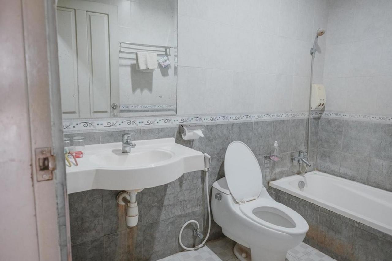 Reddoorz Premium @ Jalan Pal 10 Jambi Hotel Kültér fotó